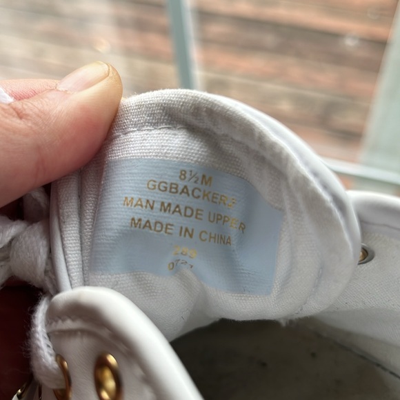 Guess white tennis shoes 👟 size 81/2 - Picture 7 of 7